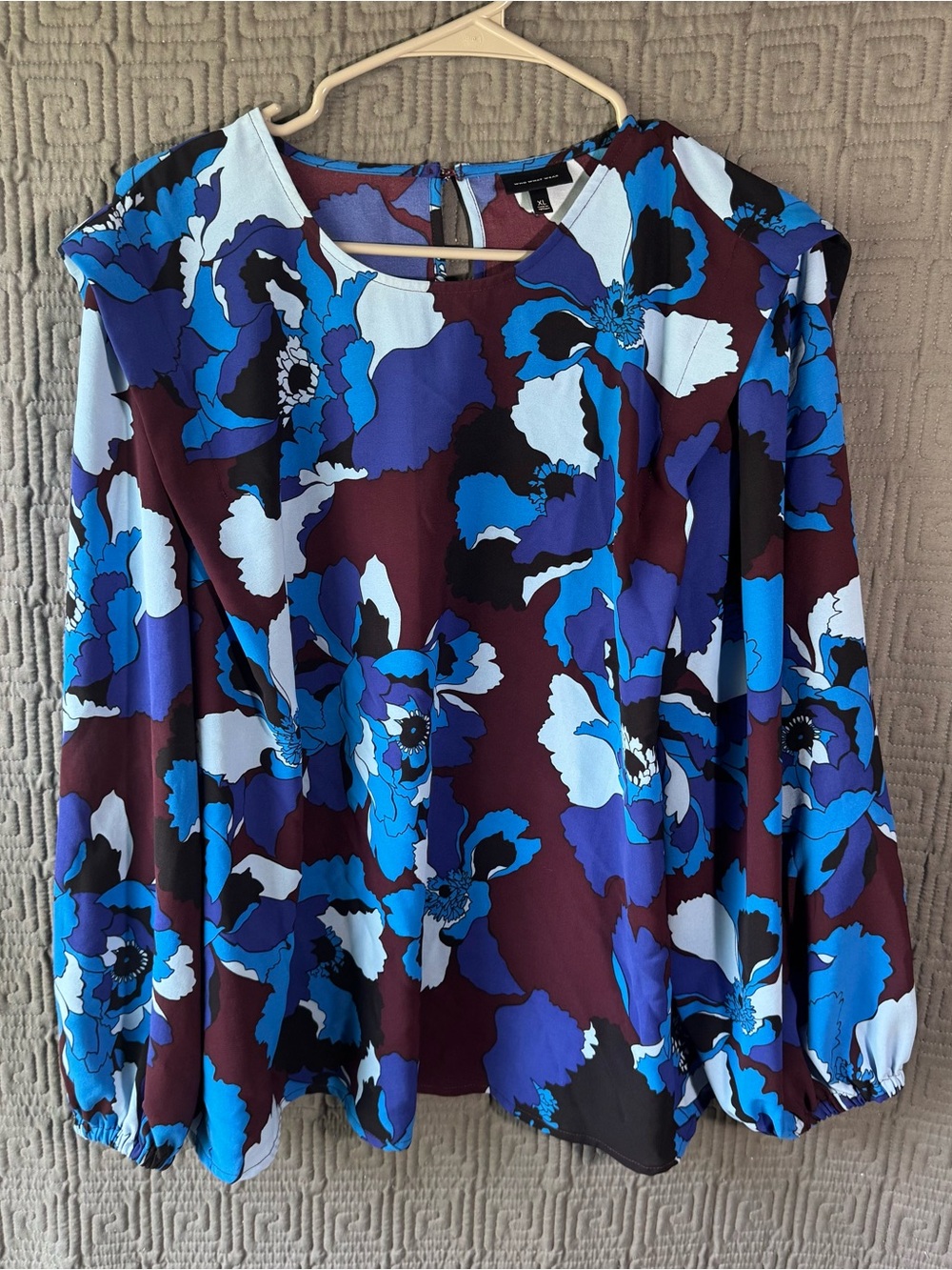 Who What Wear Blouse Women’s Xl Blue Longsleeve 100% Polyester Floral